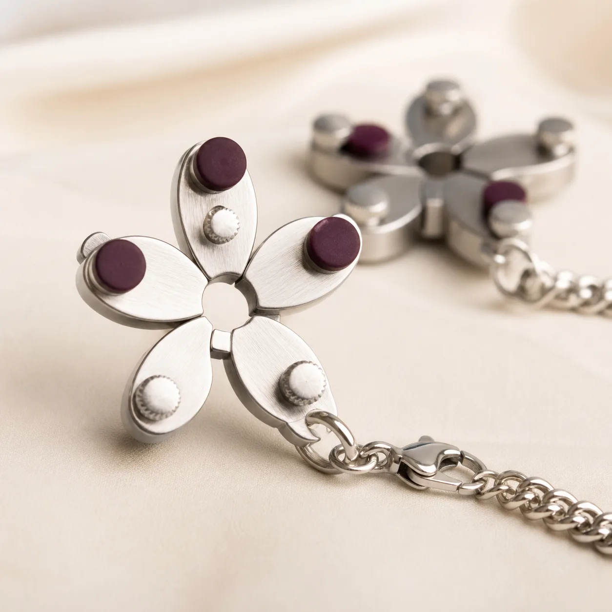 Adjustable Flower Sensory Clamps with Removable Chain - Image 2