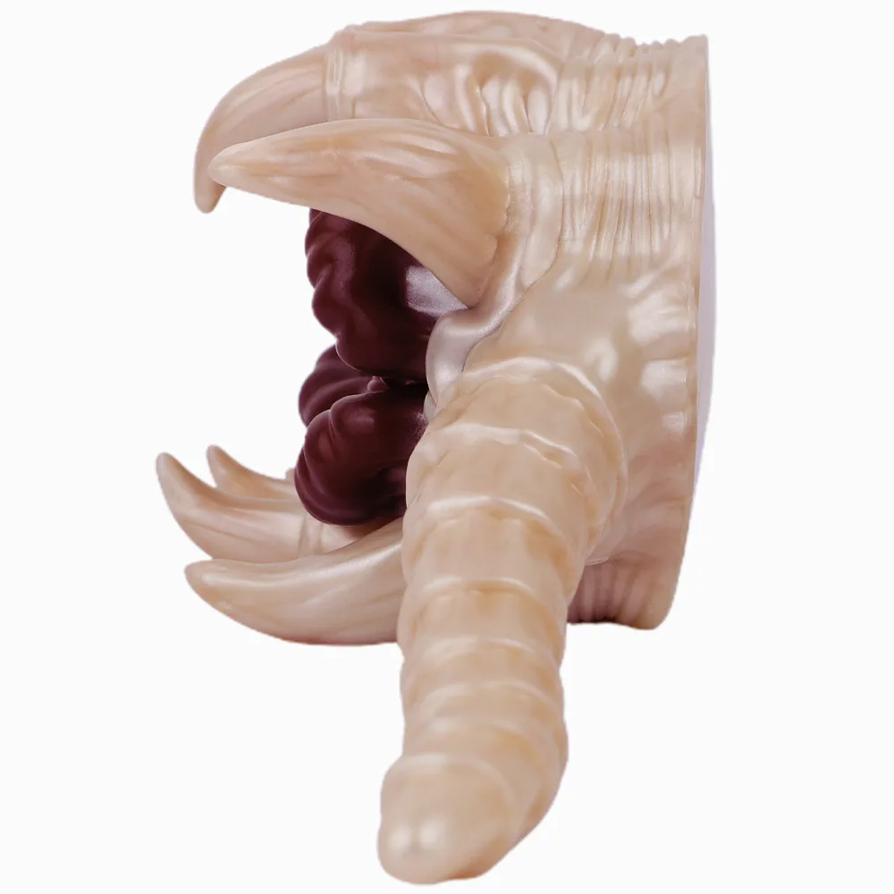 VoidClaw Alien Facehugger Silicone Male Stroker - Image 5