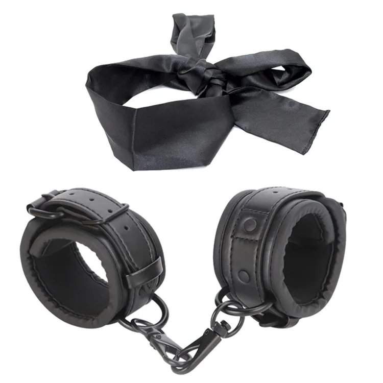 OnyxComfort Padded Wrist Cuffs and Ribbon Blindfold
