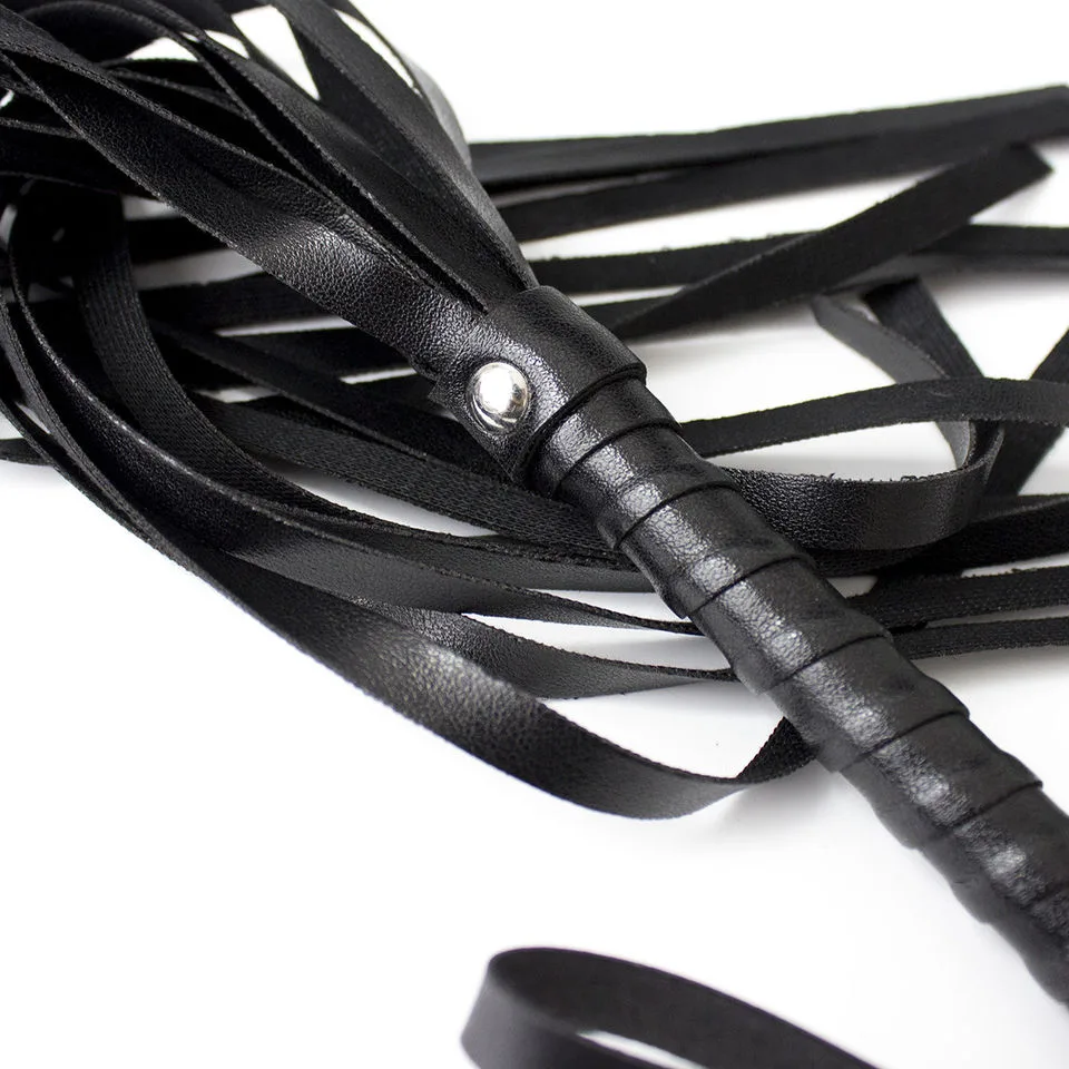 ShadowTails Black PU Leather Flogger - Image 3