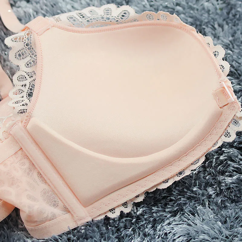Scalen 1038 Shrimp-Red Front-Close Lace Bra – 36B - Image 3